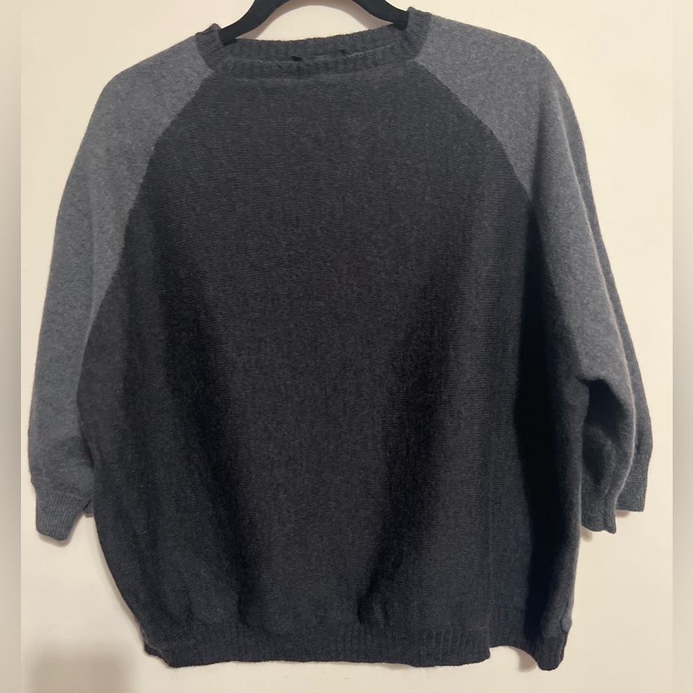 Peter O. Mahler Black and Gray Sweater